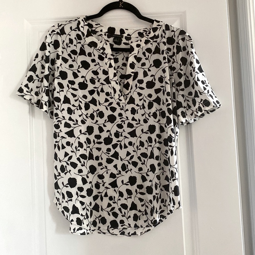 Ann Taylor short sleeve print dress blouse